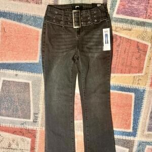 High rise Gray Madden NYC flare jeans with belt detail!
